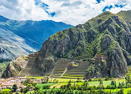 La vallee d'Ollantaytambo au Perou